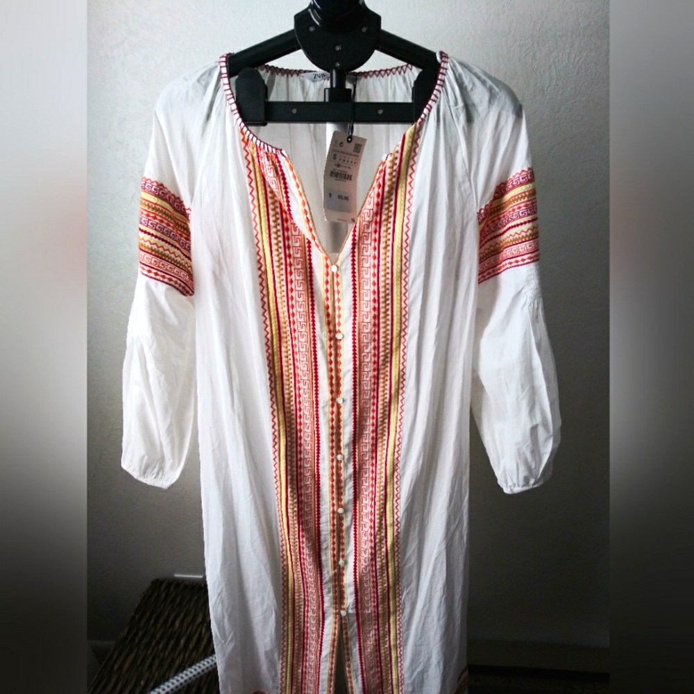 Zara Dress Embroidered Dress with Belt NWT